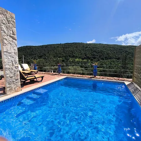 Vale Vinagre Al Holidays Villa